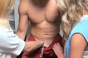 欧美人与z0zoxxxx视频 Porn